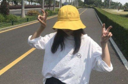 真人挡脸小姐姐头像可爱,真人挡脸小姐姐头像的可爱魅力