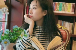 拍手的小姐姐头像,魅力四溢的瞬间捕捉