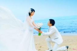 写真求婚,浪漫求婚感动全场